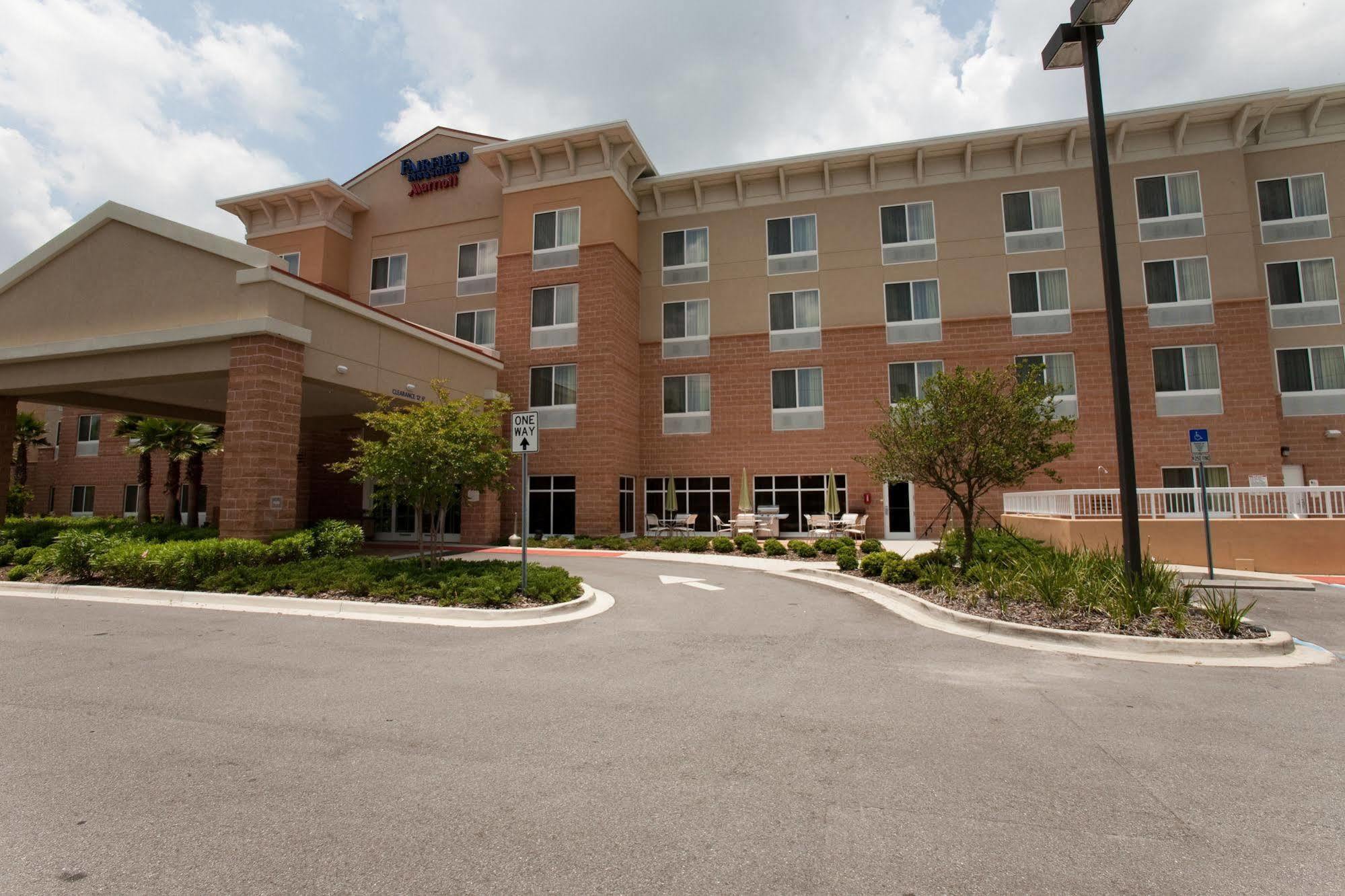 Fairfield Inn & Suites Palm Coast I-95 Exterior photo